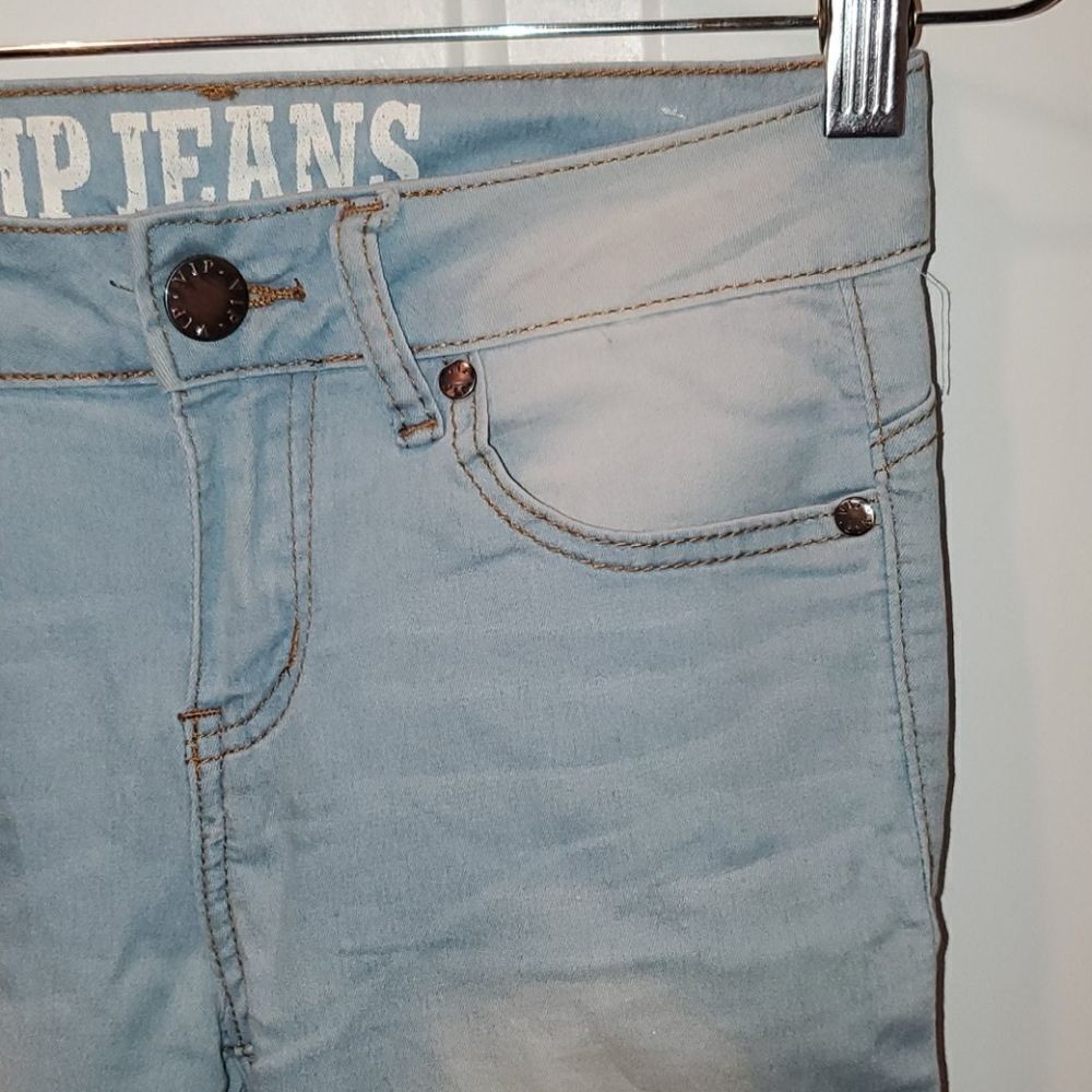 VIP Stretch Jeans 1/2 - Picture 3 of 9